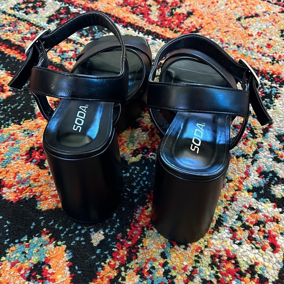 Soda Platform Heels - Picture 2 of 6